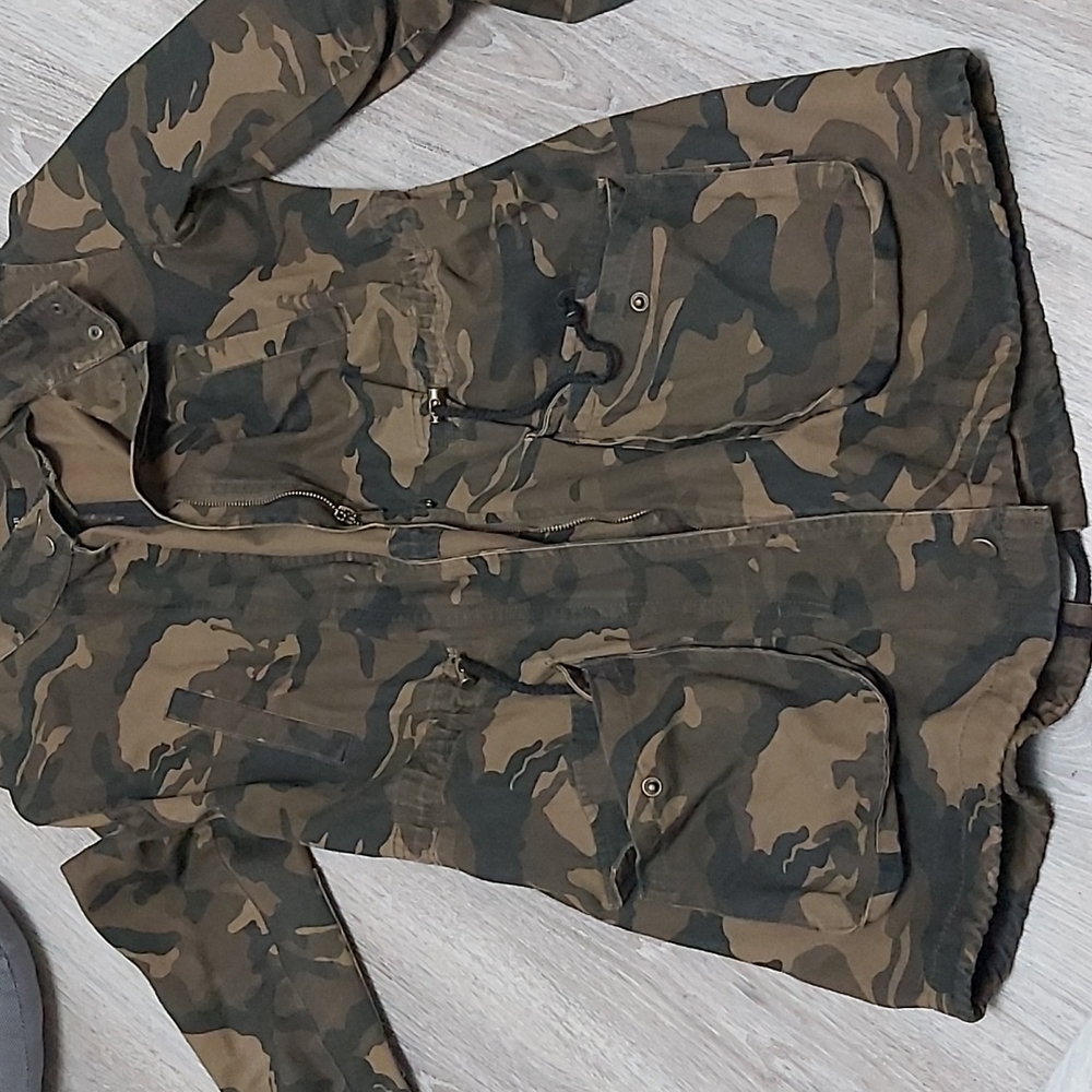 Forever 21 jacket - Picture 4 of 4